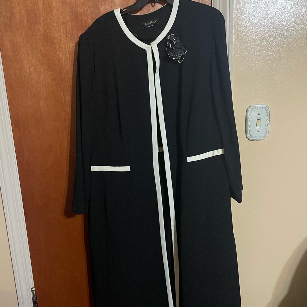 Women’s Clothing Bundle